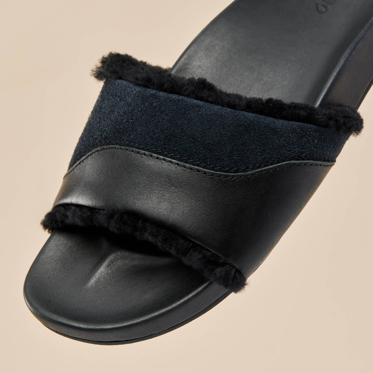 Hō'ala Slide - Black