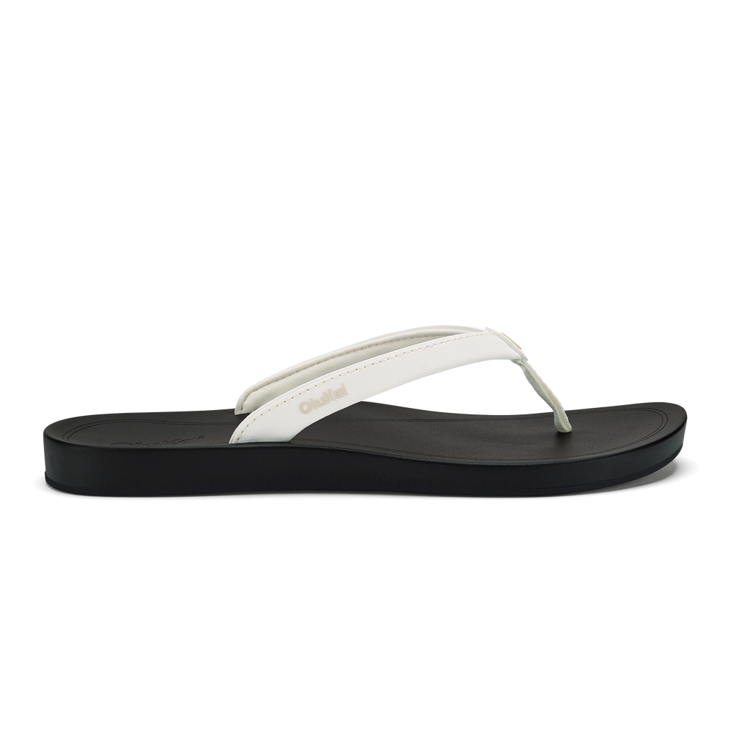 'Uiki - Bright White / Lava Rock